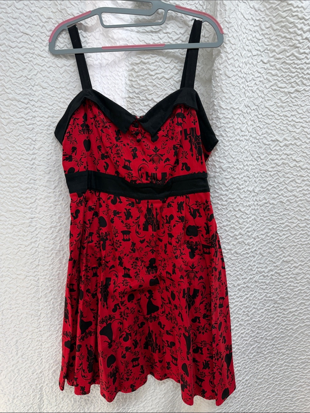 Vintage Disney x Hot Topic Snow White Gothic Damask Sweetheart Swing Dress - Red